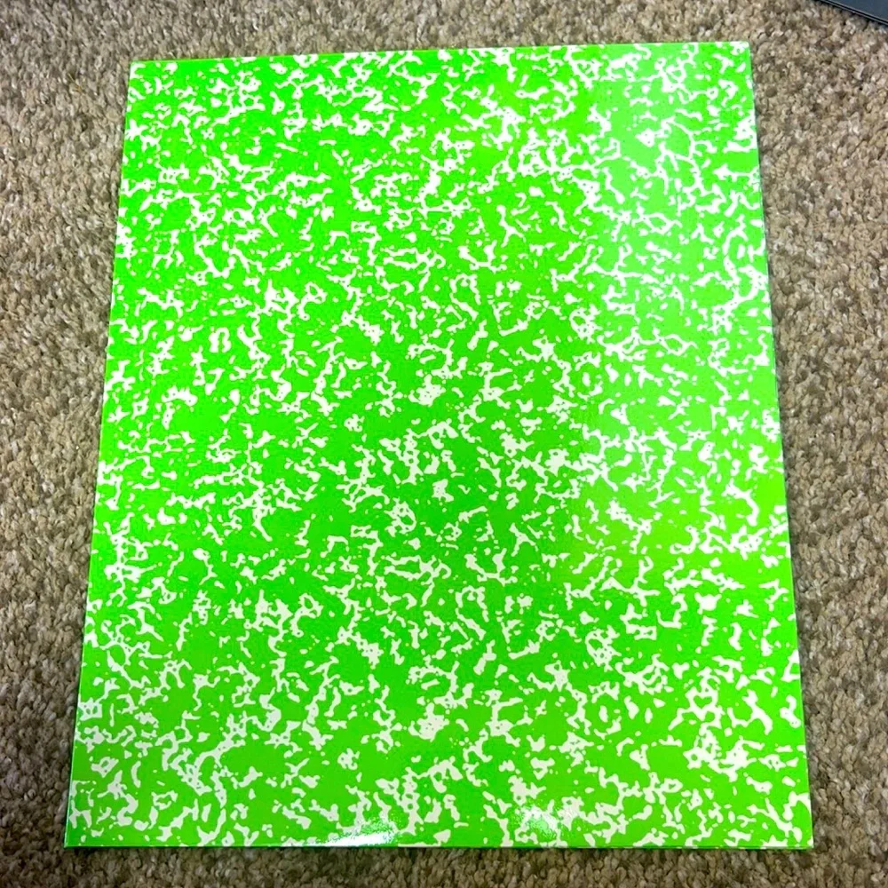 Vintage 90s green marble pattern portfolio folder